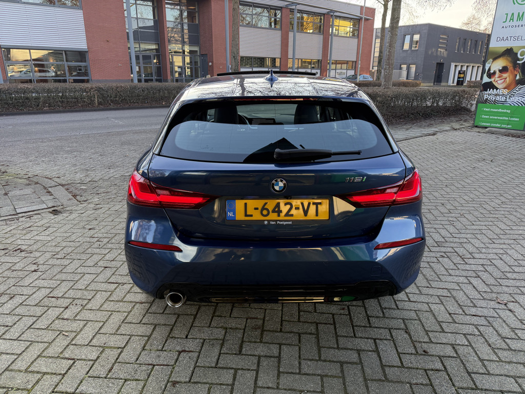 50997471-3.jpg